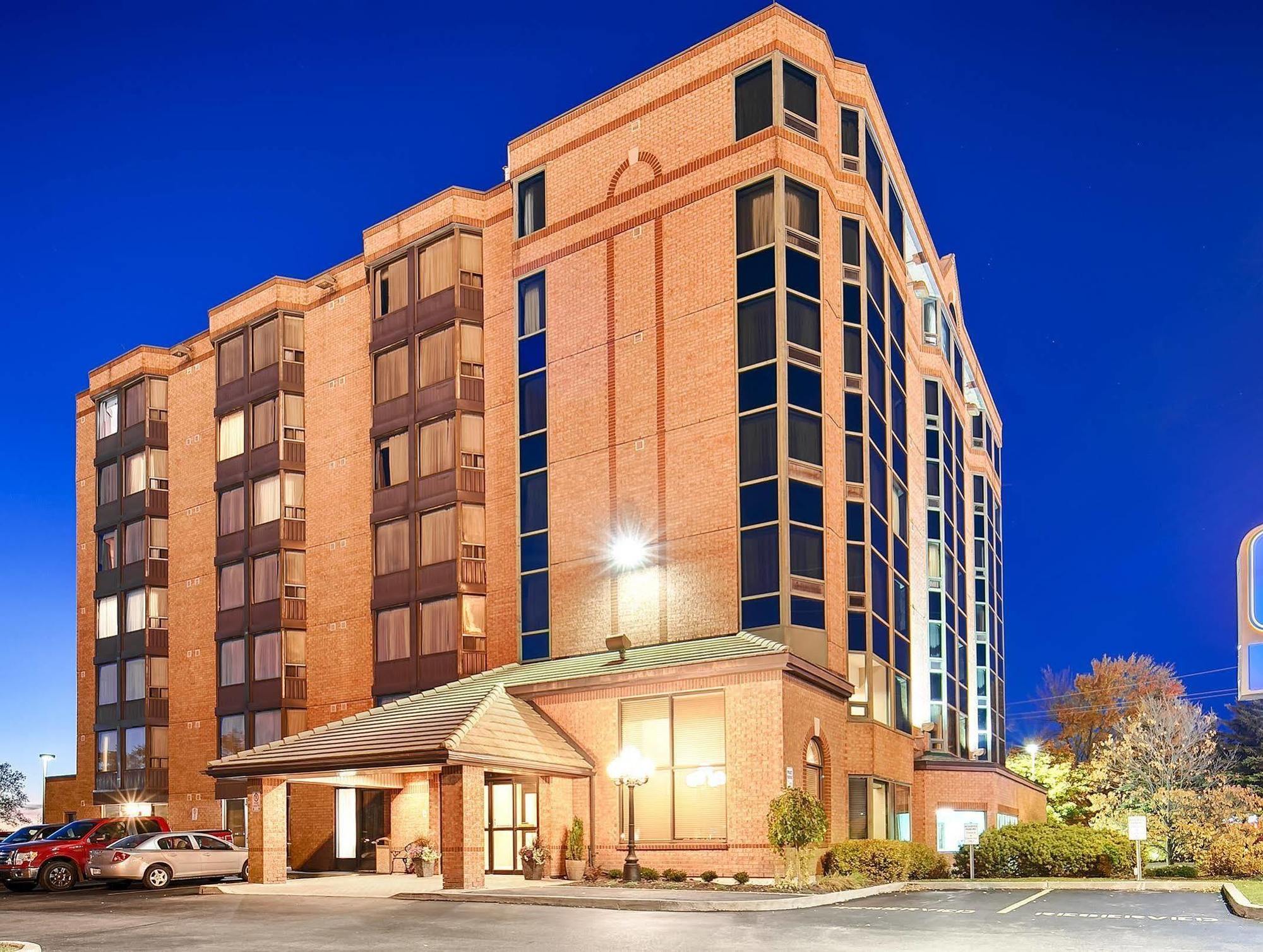 Best Western Plus Cambridge Hotel Екстериор снимка