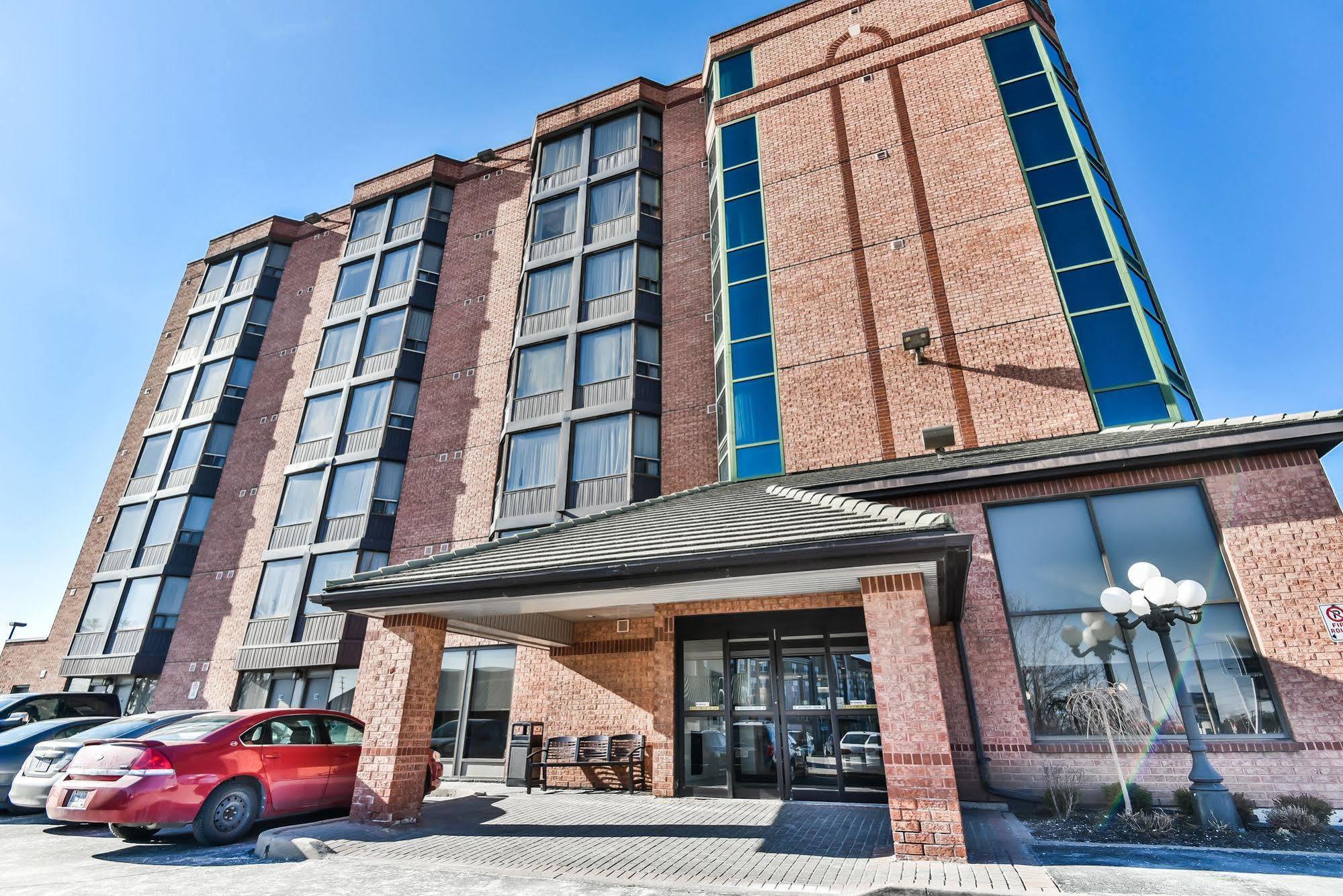 Best Western Plus Cambridge Hotel Екстериор снимка