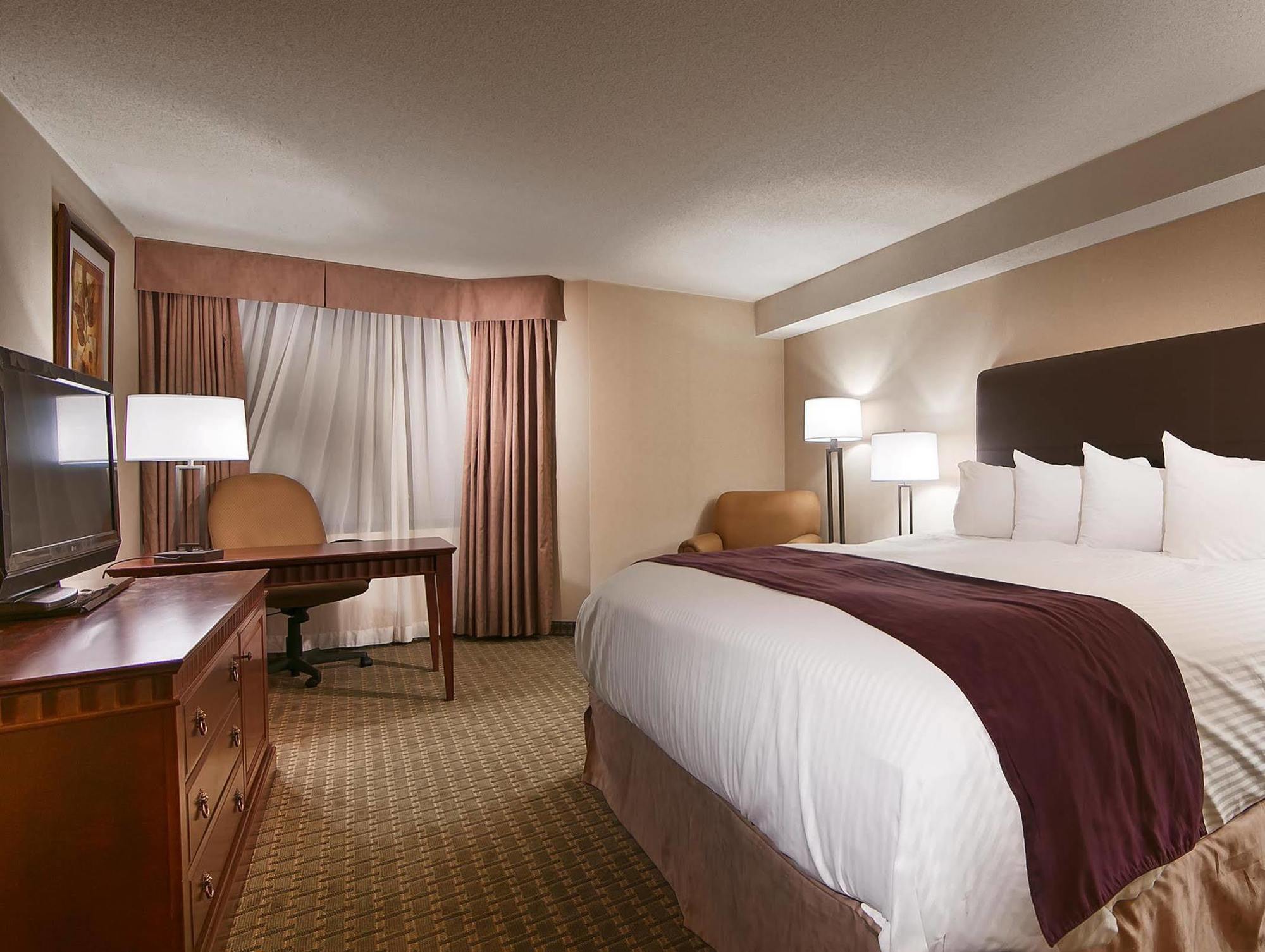 Best Western Plus Cambridge Hotel Екстериор снимка