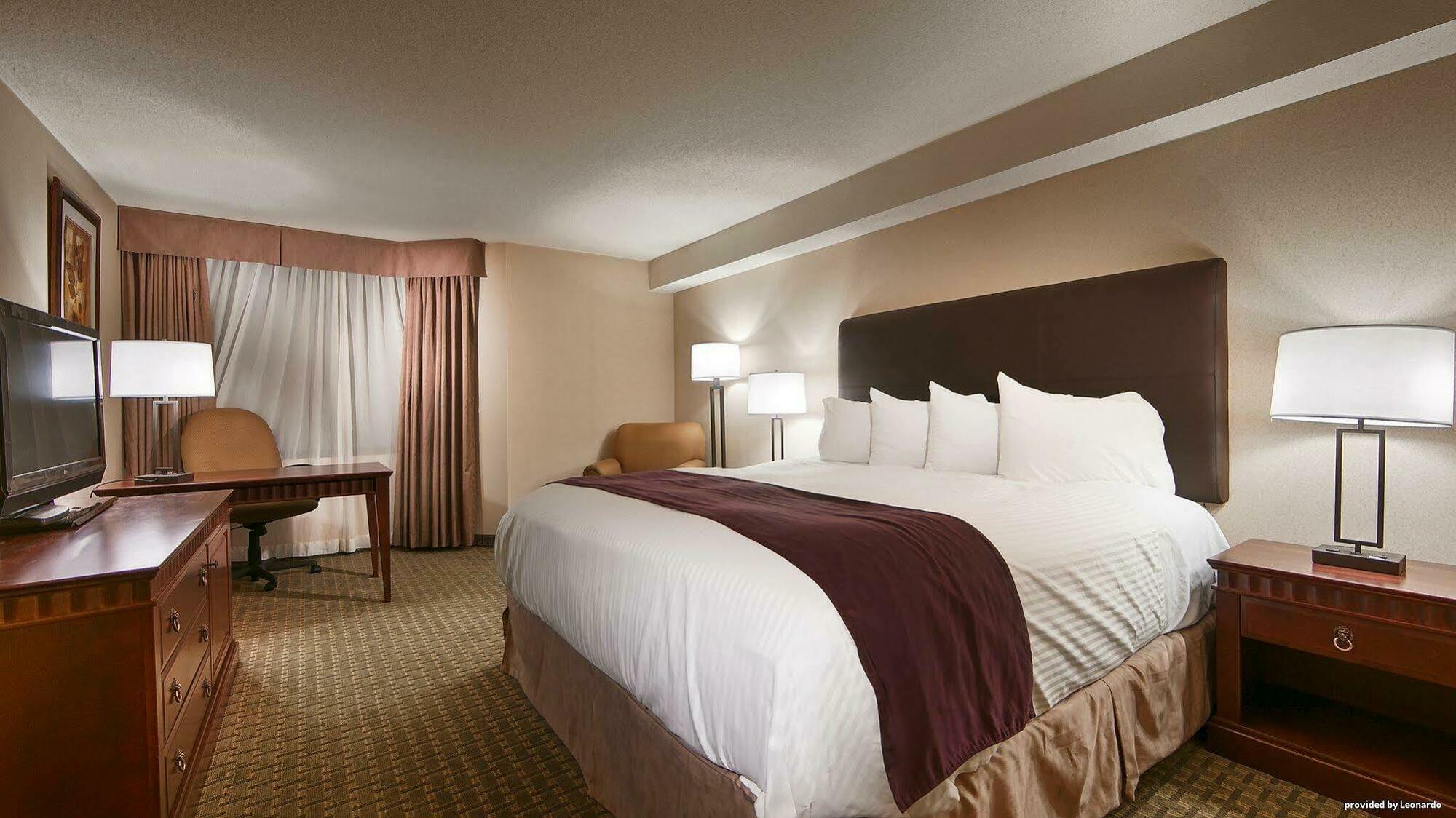 Best Western Plus Cambridge Hotel Екстериор снимка